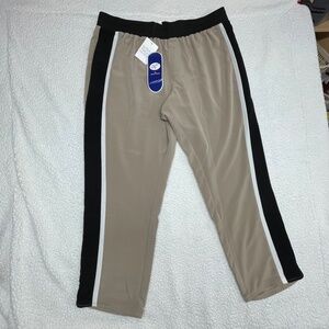 NWT Diane Gilman XL Tan/Black Women’s Jogger Pants